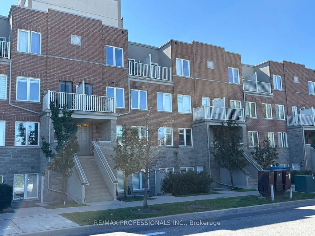 5 Richgrove Drive E 104, Toronto W09