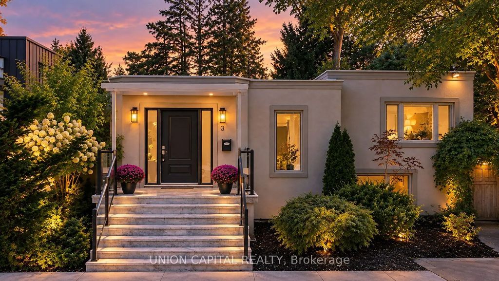 3 Elton Crescent, Toronto W06