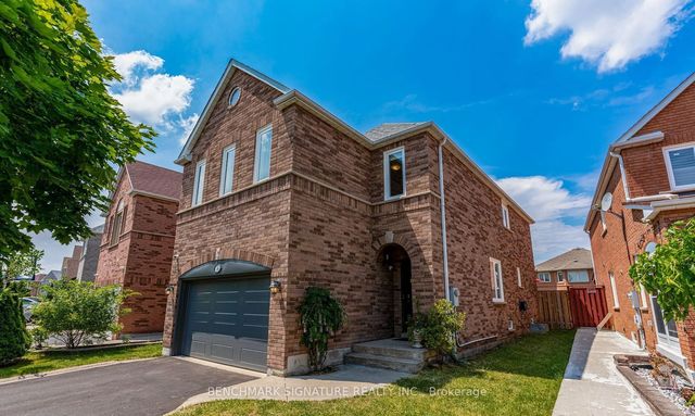 36 Twisted Oak Street, Brampton