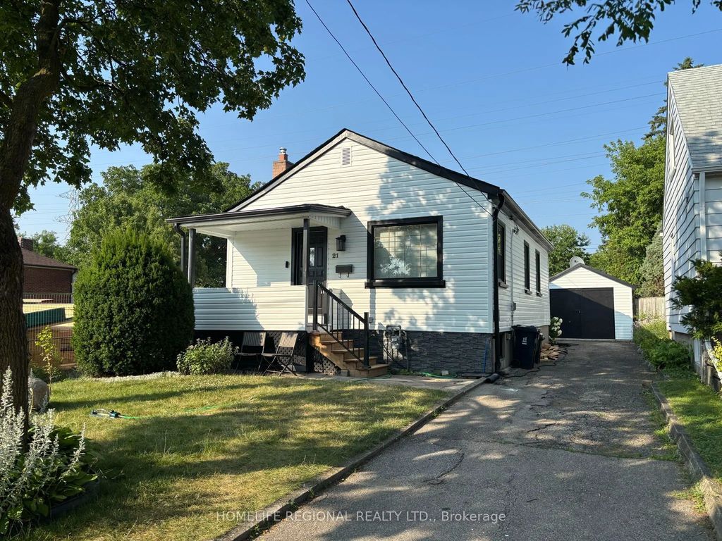 21 Acorn Avenue Main Level, Toronto W08