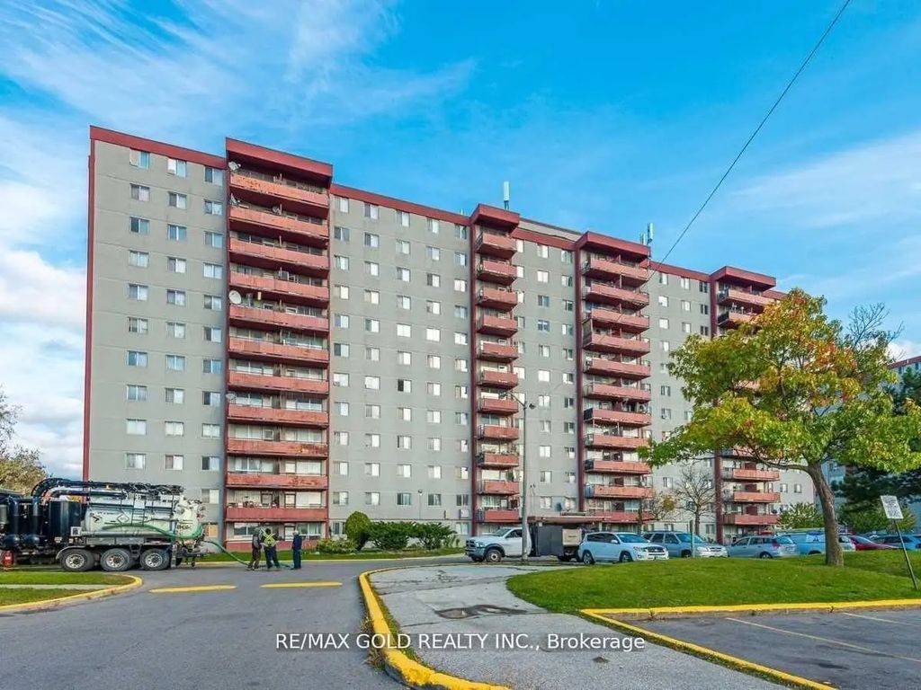100 Lotherton Pathway 411, Toronto W04