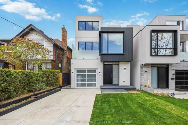 89 Regal Road, Toronto W03