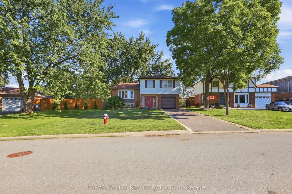 310 Newlove Drive, Caledon