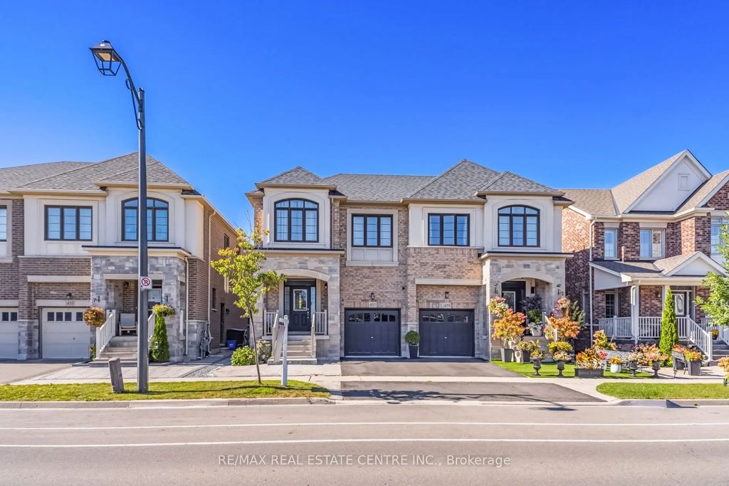 457 Whitlock Avenue, Milton