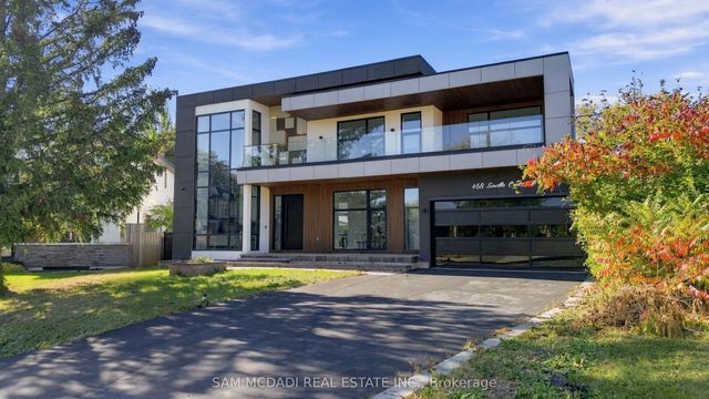 468 Saville Crescent, Oakville