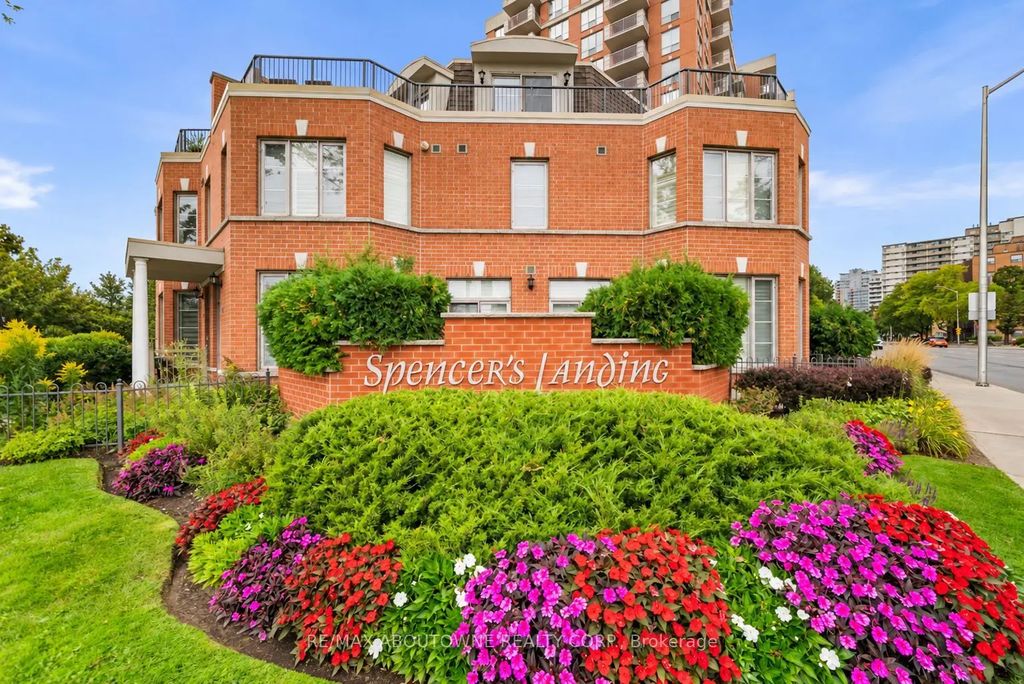 442 Maple Avenue Th9, Burlington