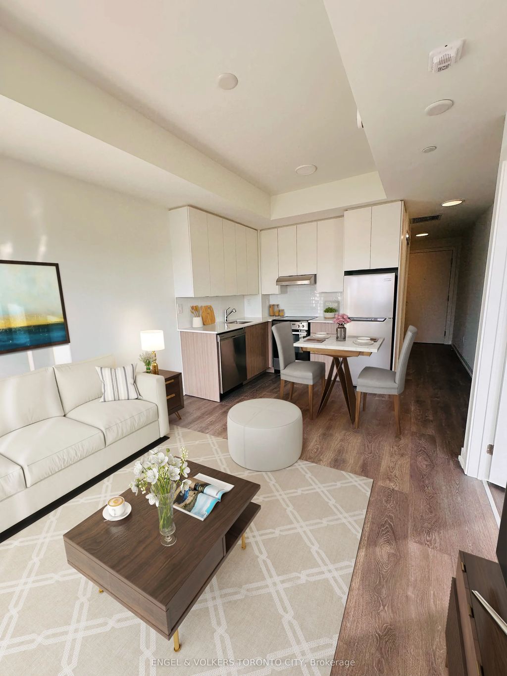 165 Canon Jackson Drive 604, Toronto W04
