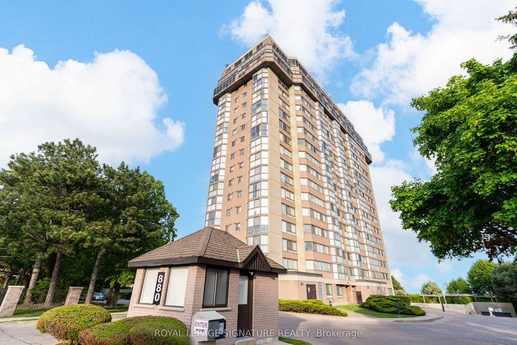 880 Dundas Street W 405, Mississauga