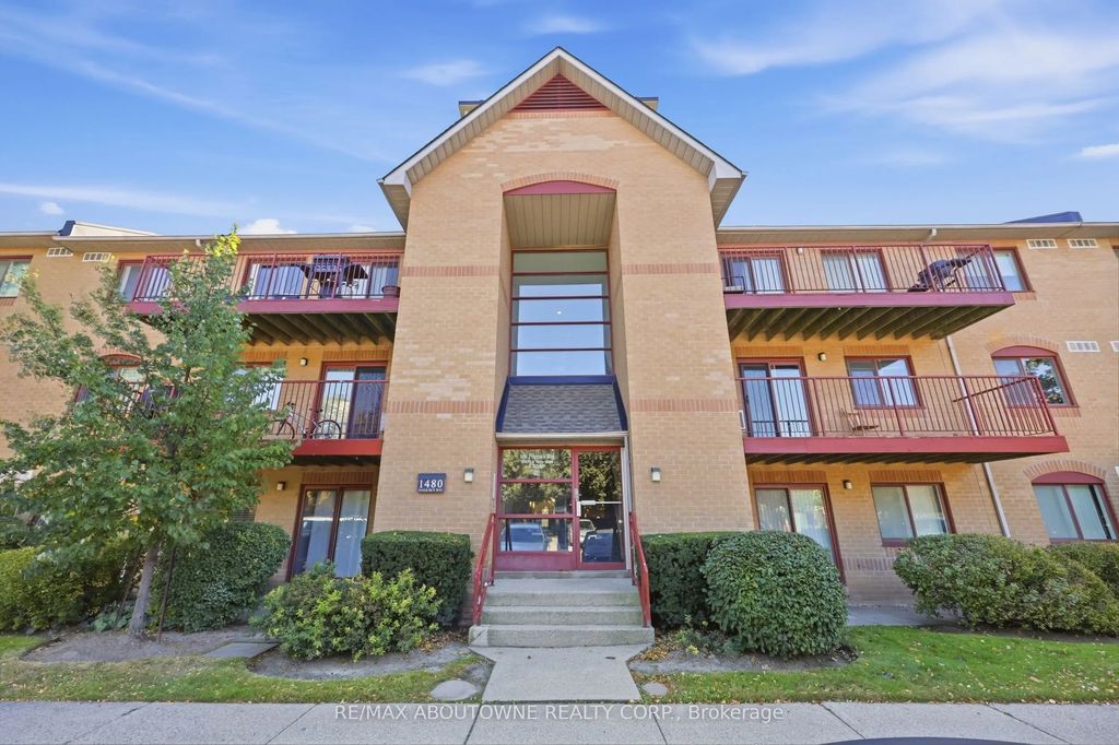 1480 Pilgrims Way 1611, Oakville