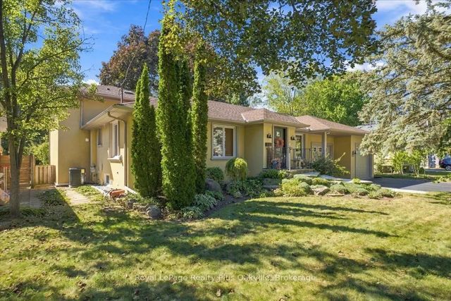 362 Winston Road, Oakville