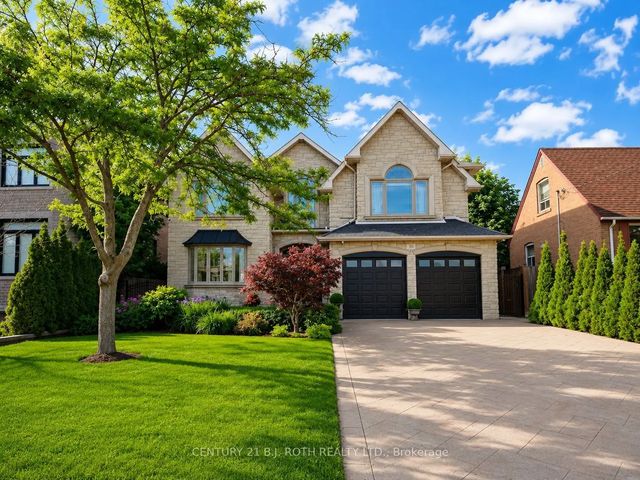 20 Creston Road, Toronto W04