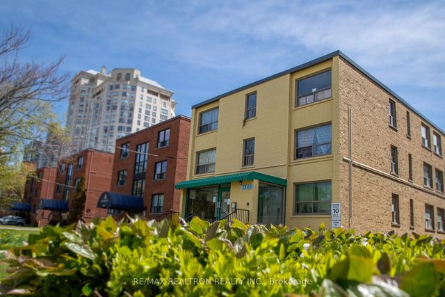 2309 Lake Shore Boulevard W 308, Toronto W06