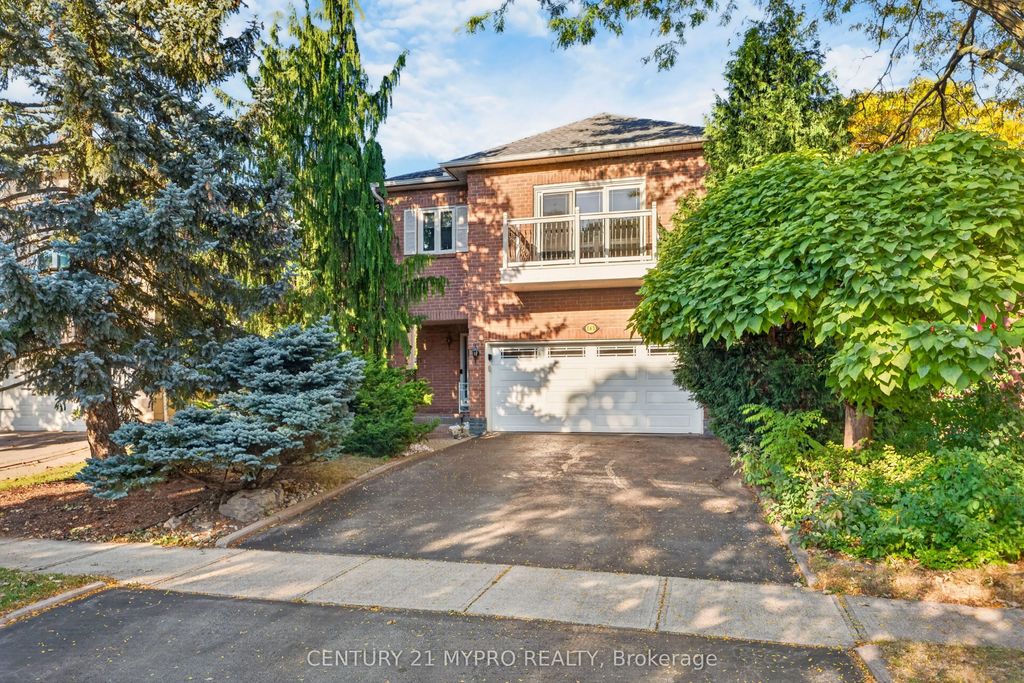 163 Romain Crescent, Oakville