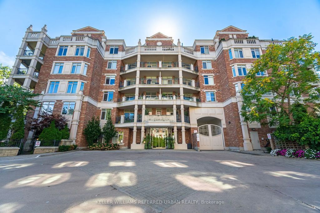 10 Old Mill Trail 210, Toronto W08
