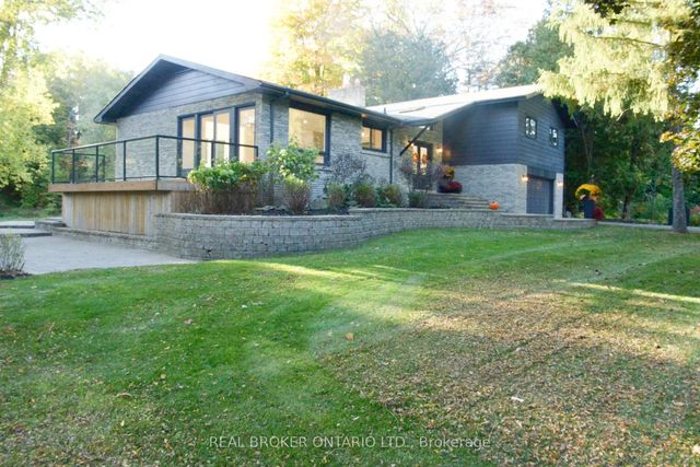 572 Main Street, Halton Hills