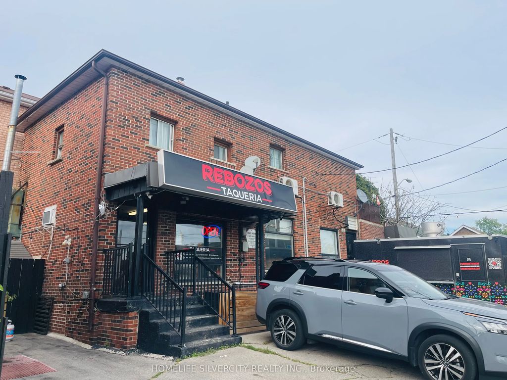 288 Boon Avenue, Toronto W03