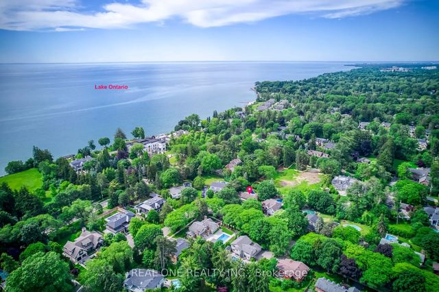 120 Blyth Crescent, Oakville