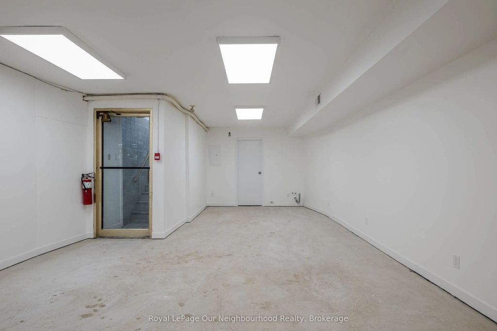 1224 King Street W Lower Level, Toronto W01