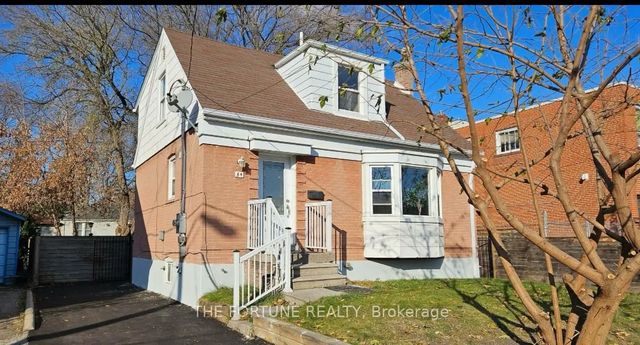 54 Patika Avenue, Toronto W04