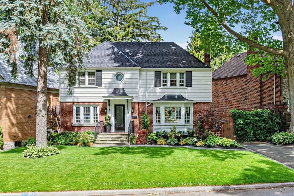 4 Brule Crescent, Toronto W01