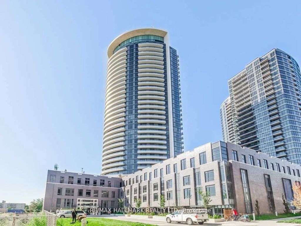 30 Gibbs Road 1809, Toronto W08