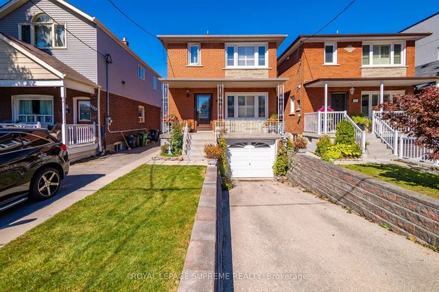 158 Aileen Avenue, Toronto W03