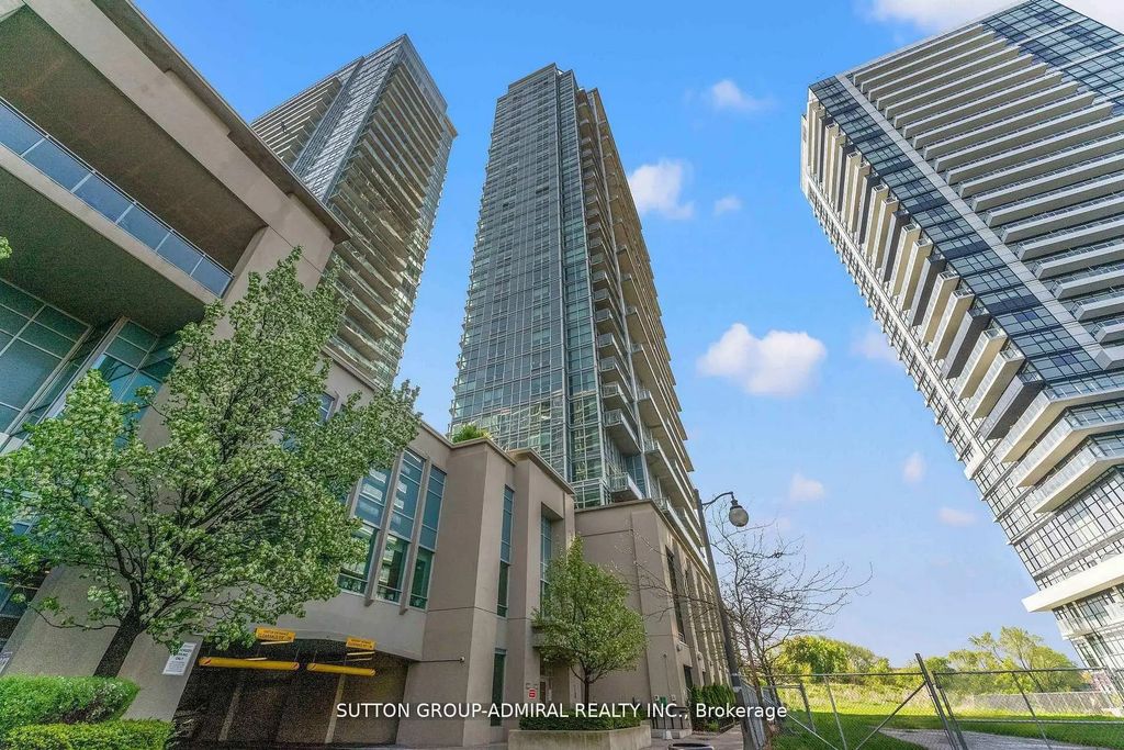 155 Legion Road 2513, Toronto W06