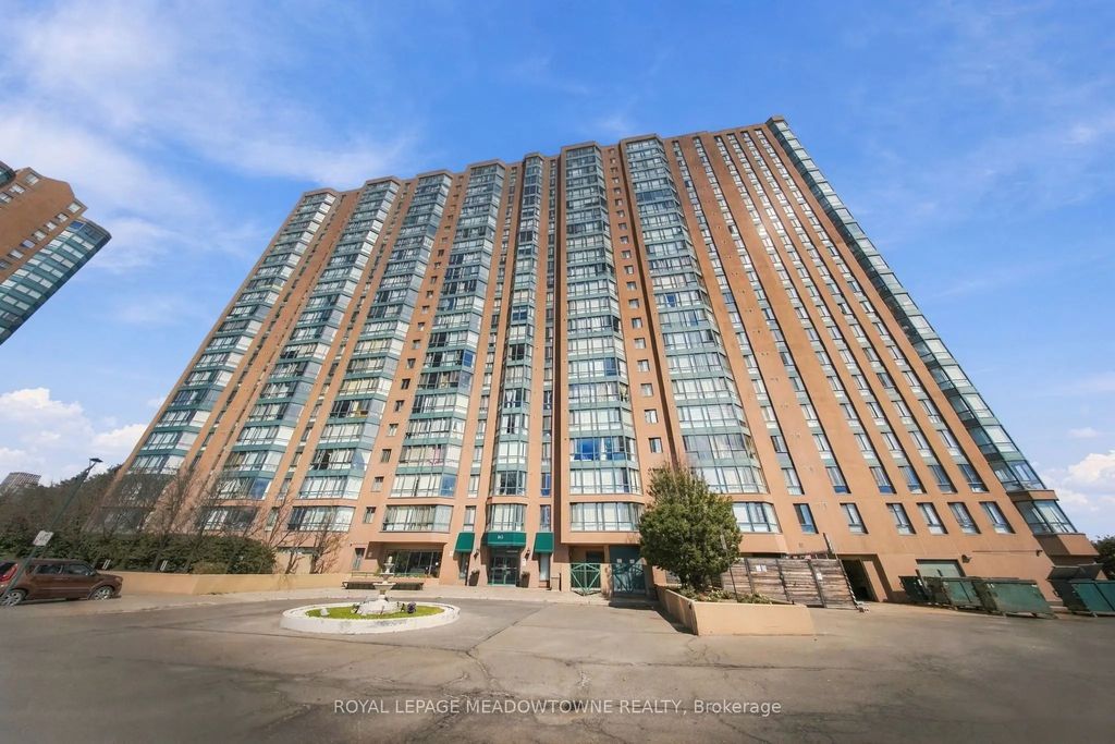 145 Hillcrest Avenue 1802, Mississauga