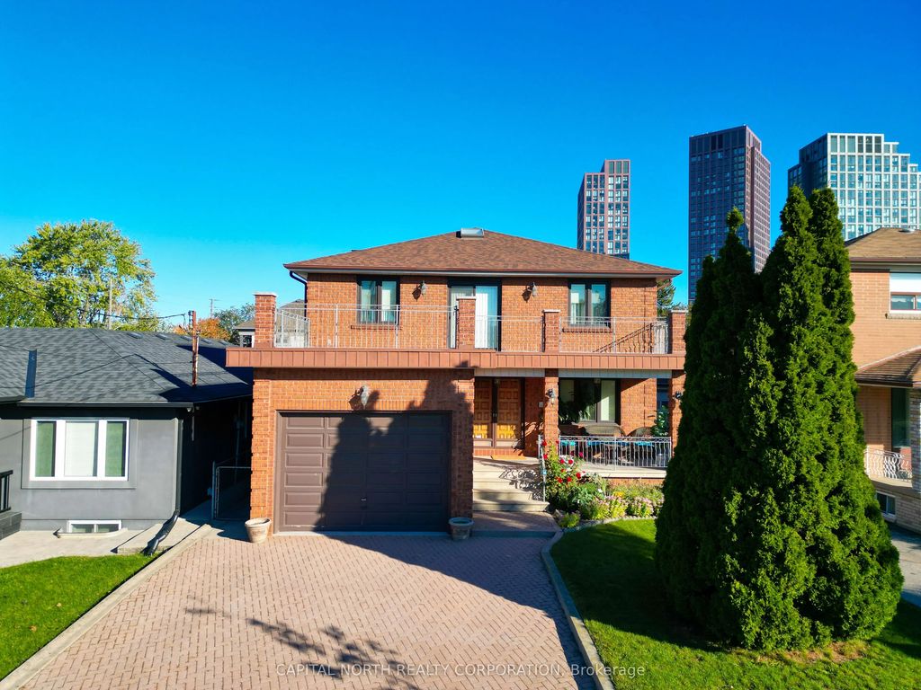 30 Cartwright Avenue, Toronto W04