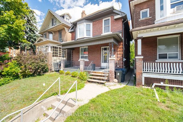 243 Keele Street Lower, Toronto W02