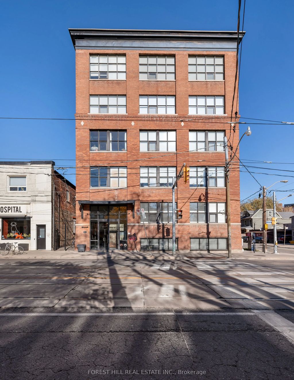 2154 Dundas Street W 105, Toronto W01