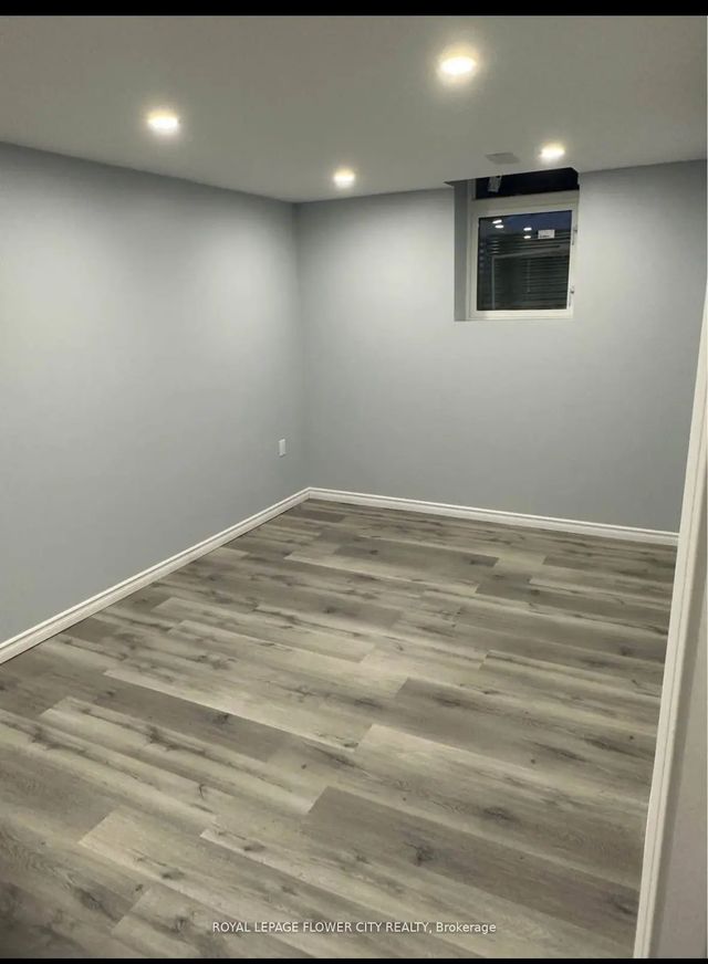 31 Nivelle Crescent, Brampton