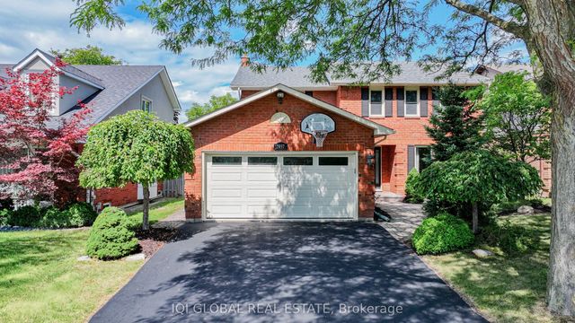 1497 Greenbriar Drive, Oakville