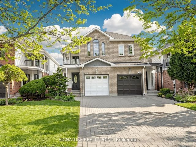 1816 Hobson Drive, Burlington