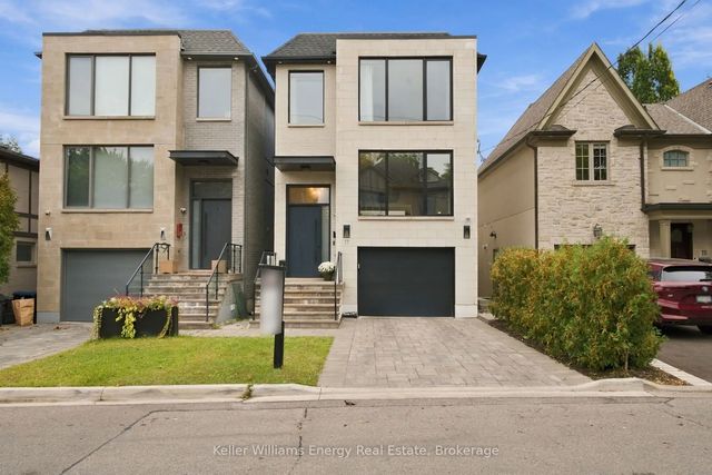 17 Walford Road, Toronto W08
