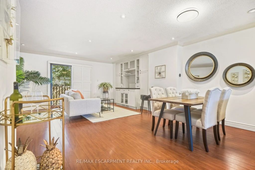 1518 Sixth Line 27, Oakville