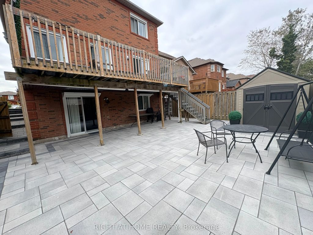 5260 Floral Hill-basement Crescent, Mississauga