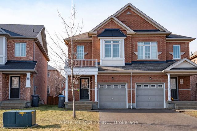 688 Courtney Valley Road, Mississauga