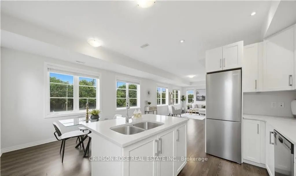 70 Plains Road W 10, Burlington