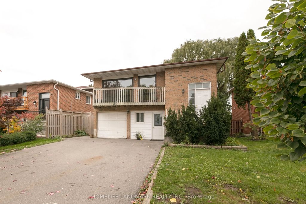 22 Blenheim Drive, Brampton