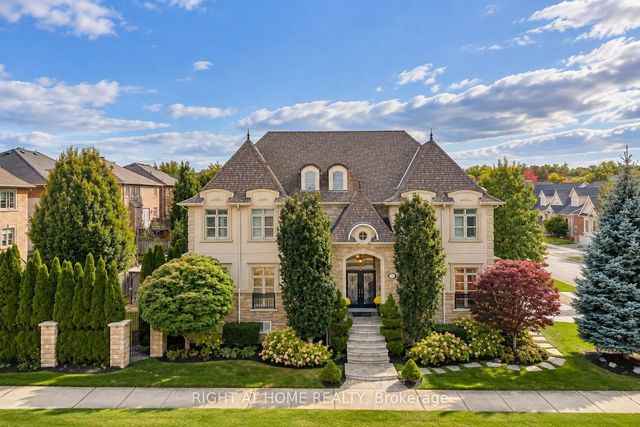 2122 Law Hill Gate, Oakville
