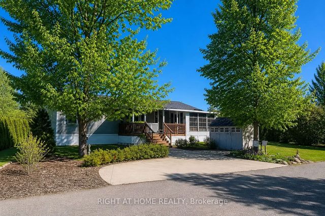 4449 Milburough Line 5 Beech Street, Burlington