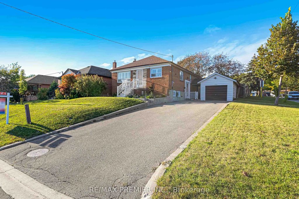 240 Calvington Drive, Toronto W05