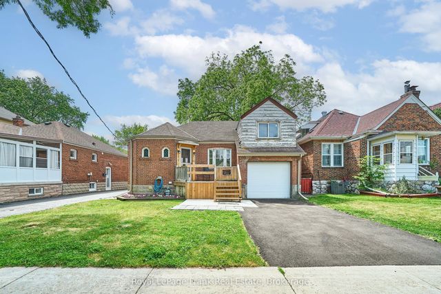 203 William Street, Toronto W04