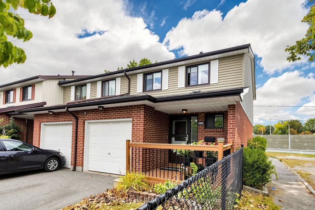 215 Baronwood Court 215, Brampton