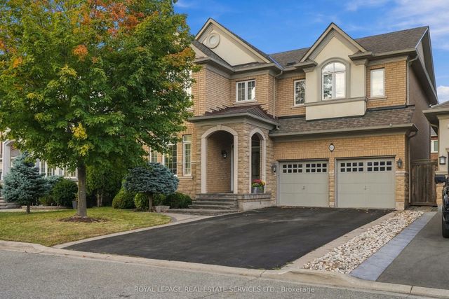 227 Alison Crescent, Oakville