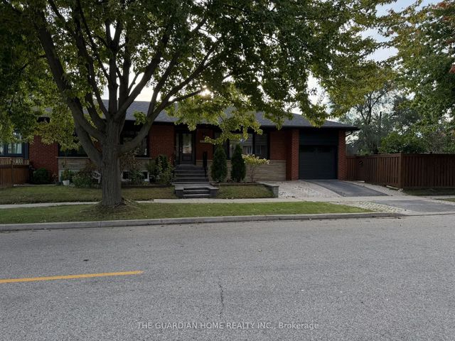 19 Bolger Place, Toronto W10