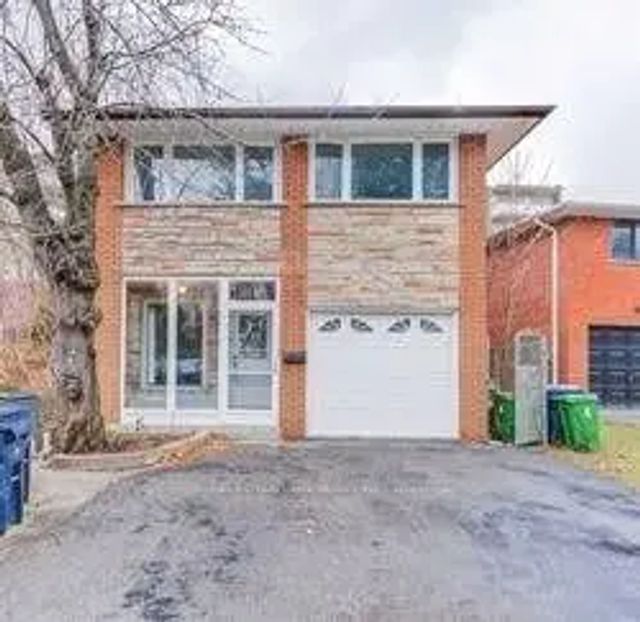 208 Lake Promenade N/a, Toronto W06