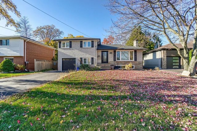 2121 Bridge Road, Oakville