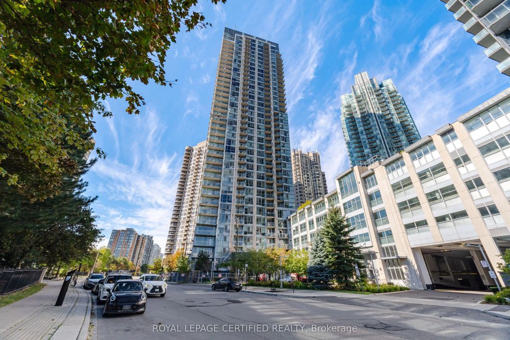 225 Webb Drive 805, Mississauga